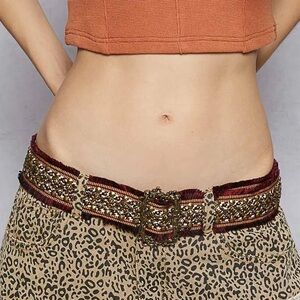 POL Beaded Velvet Statement Belt with Antique Brass Buckle – Glam Boho Grunge